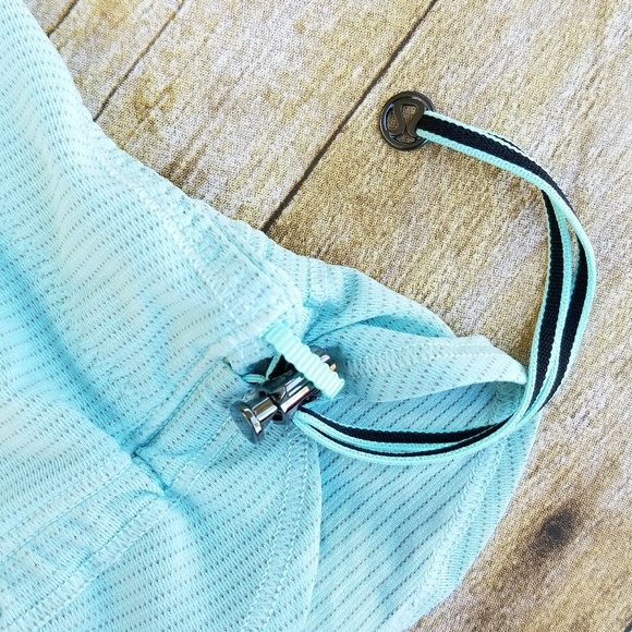 Lululemon restless workout tank top - Picture 4 of 5